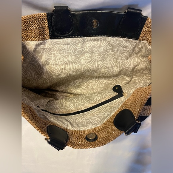 Juicy Couture Daydreamer Tote Rafia Straw Gold Metallic Black Grosgrain XL - Picture 2 of 5